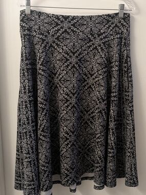 Agnes & Dora Black and White Floral Medallion Skater Skirt